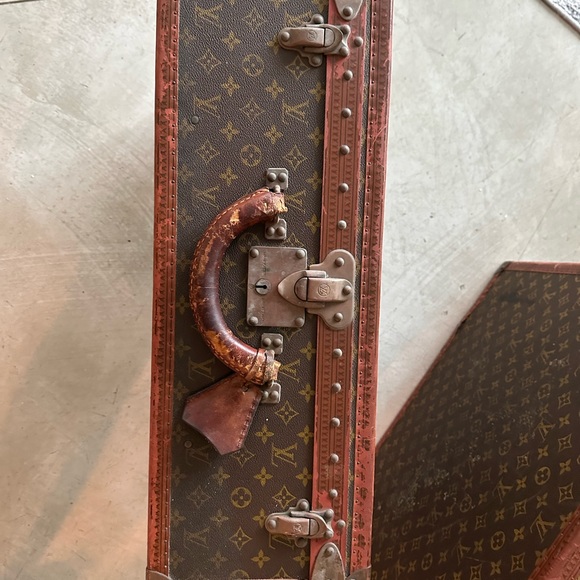 Vintage Louis Vuitton Suitcase Trunk - Picture 2 of 10